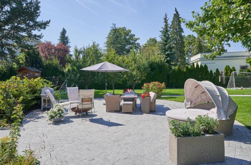Apartment Mit Gartenblick Und Terrasse Baden Bagian luar foto
